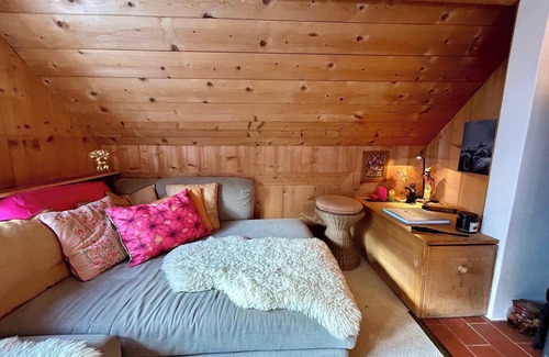 Rougemont Chalet De Esquí | Rougemont Hideaway chalet by the river