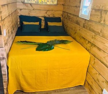 Punaauia Chalet De Esquí | Roulotte À Tahiti