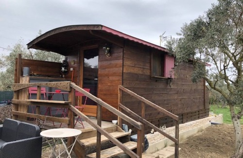Arles Cabina | Roulotte Gite de la Mélie