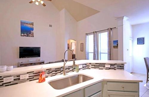 Brushy Creek Casa | Round Rock Family Retreat 4BR 3BA Close to Shopping and Attractions Sleeps 10