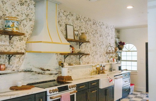 Round Top Casa | Round Top escape! Experience charming Round Top or the Summer Symphony!