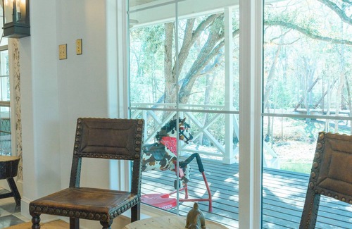 Round Top Casa | Round Top escape! Experience charming Round Top or the Summer Symphony!