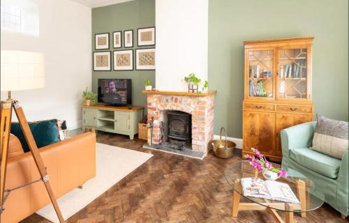 Rousdon Casa | Rousdon Mist