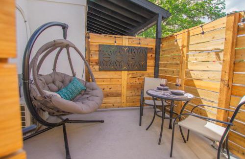 Pueblo Alto Apartamento | Route 66 Retro Retreat