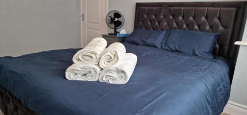 Longthornton Casa | Rowan Crescent's Luxury Stay-In4