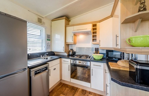 Otterham Apartamento | Rowan Lodge-Lodge-Baño Privado