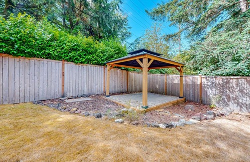 University Place Casa | Rowandale