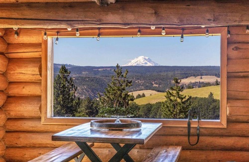 Lyle Casa | Rowland Log Cabin home