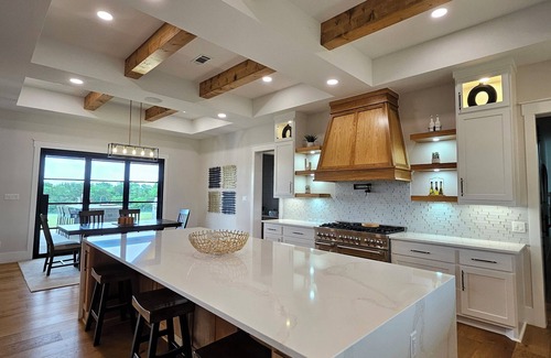 Brenham Otro | Roxell Ranch – A Private Country Retreat!