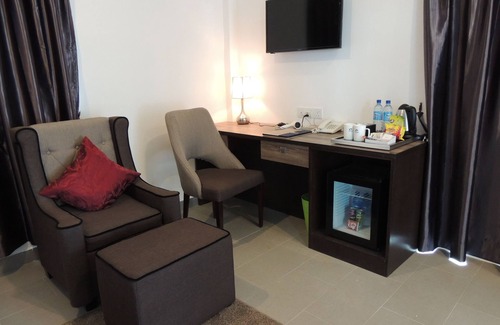 Lubok Buaya Hotel | Royal Agate Beach Resort