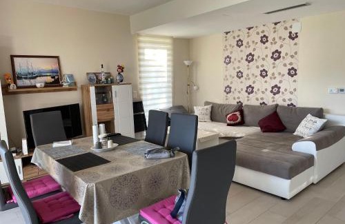 Csopak Apartamento | Royal Apartman am See