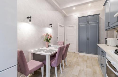 Lviv City Center Apartamento | Royal apartment on Lysenka 5