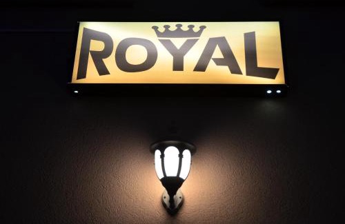 Kecskemet Apartamento | Royal Apartments Hotel Kecskemét