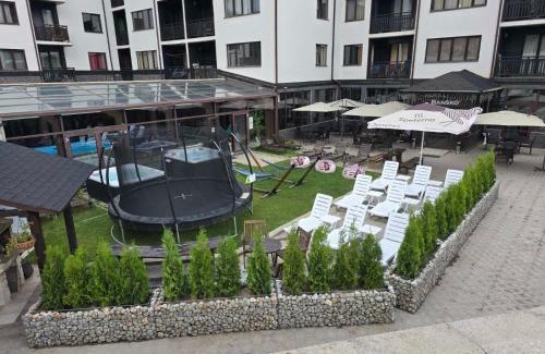Shiligarnika Apartamento | Royal Bansko - Family Apart Hotel With All Inclusive Light and Hot Pool & Jacuzzis