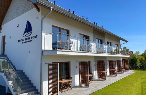 Rowy Casa | Royal Blue Port