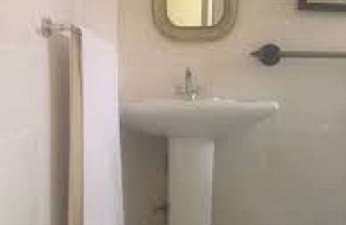 Kabwe Cabina | Royal Cashrise lodge