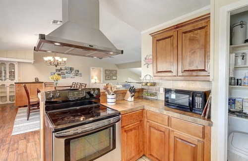 City-by-the Sea Casa | Royal Estes 5 Bedroom Home by RedAwning
