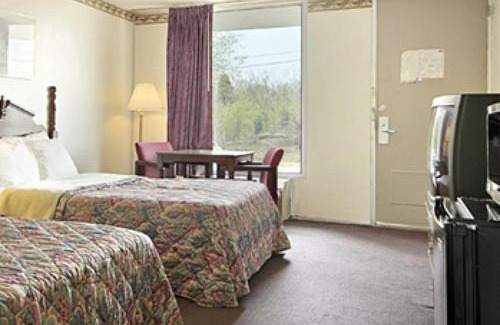 Alcoa Hotel | Royal Extended Stay