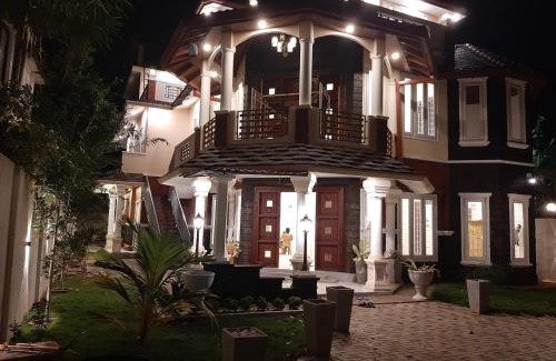 Nallur Casa | Royal Feather