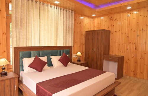 Banjar Hotel | Royal Galaxy Tirthan