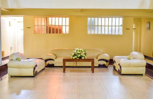 Viwanda Hotel | Royal Green Gardens Resort