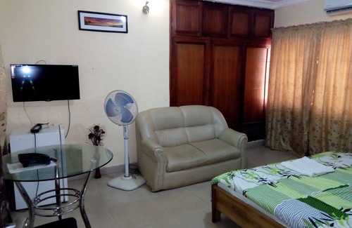 Abeokuta Casa | Royal Green Guest House