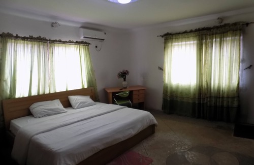 Abeokuta Casa | Royal Green Guest House