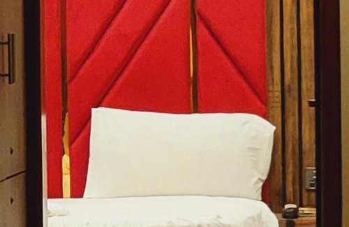 Loralai District Hotel | Royal Gulshan Hotel