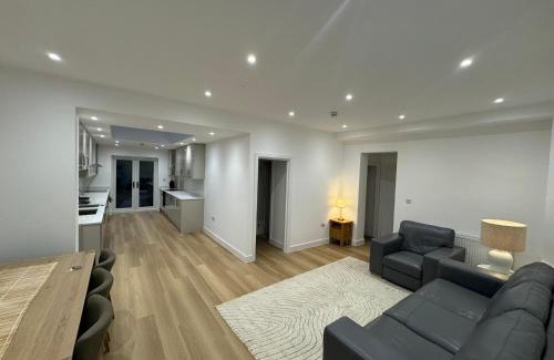 Hanham Casa | Royal Hill En-Suite Rooms