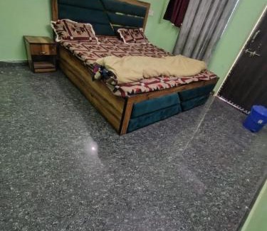 Ghatampur Hotel | Royal inn anupur hotel and restaurent