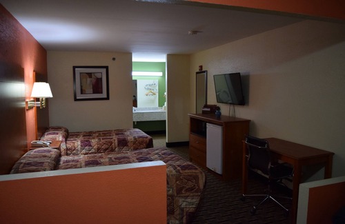 Douglasville Hotel | Royal Inn Douglasville