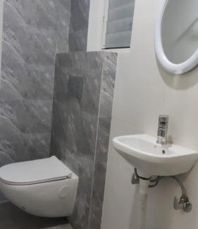 Sualkuchi Hotel | Royal Inn