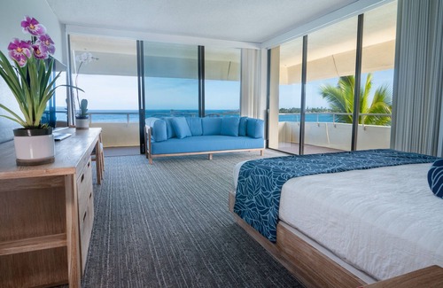 Historic Kailua Village Hotel | Royal Kona Resort