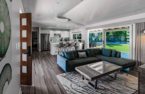 Kaanapali Hotel | Royal Lahaina Resort & Bungalows