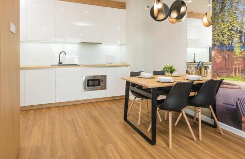 Baluty Apartamento | Royal Manu Apartment NETFLIX