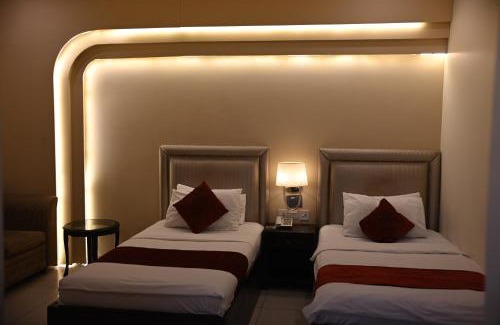 Bahawalpur Cama Y Desayuno | Royal Mark Lodges