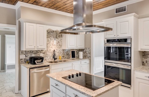 Tougaloo Casa | Royal Meadows