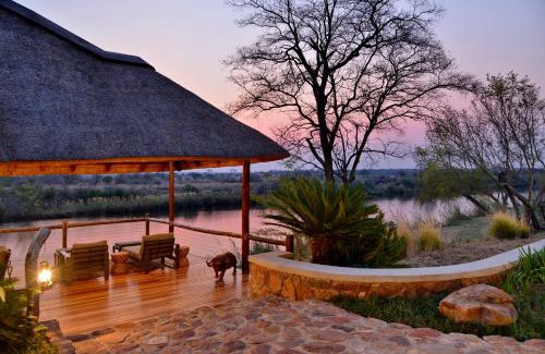 Elias Motsoaledi Cabina | Royal Morubisi River Lodge