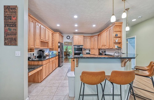 Cats Paw Casa | Royal Oaks Private Oasis - Lake Getaway