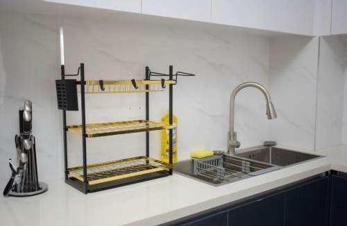Central Province Apartamento | Royal Oaks Residency