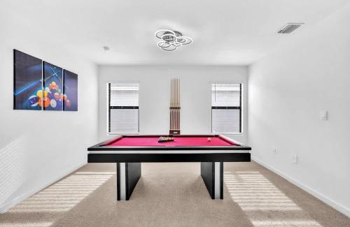 Homestead Casa | Royal Palm Gateway - Spacious Family Retreat in Sunny Homestead