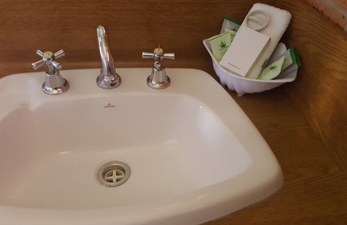 Coffs Harbour Hotel | Royal Palms Motor Inn