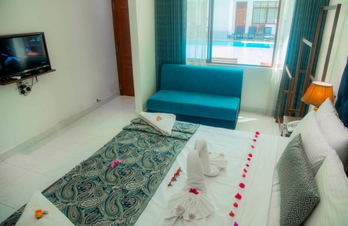 Embilipitiya Hotel | Royal Reach Udawalawe