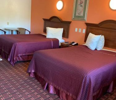 Rock Hill Hotel | Royal Regency Inn