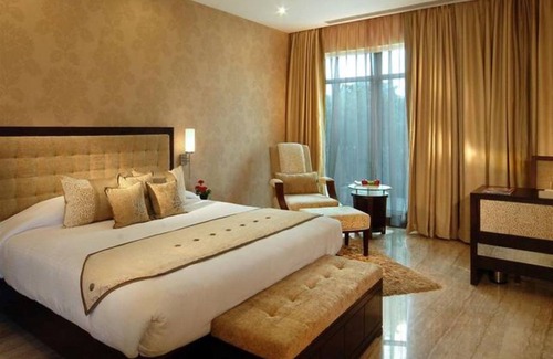 Sushant Lok Hotel | Royal Residence Iffco Chowk