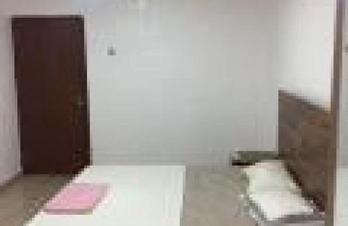 Ibadan Cabina | Royal Signature Suites and Apartments