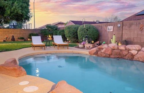 Paradise Hills Casa | Royal Skyline - Spacious & Modern 3BR w Pool & Spa