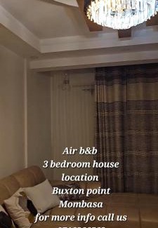 Manyimbo Cama Y Desayuno | Royal suite of Buxton point
