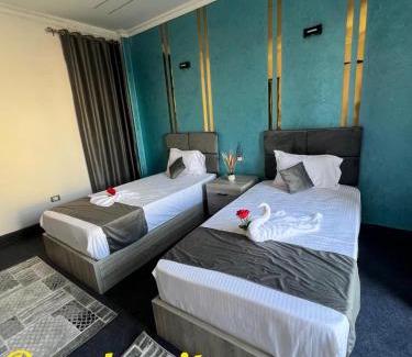 Qasr an-Nil Hotel | Royal Suites Hostgram
