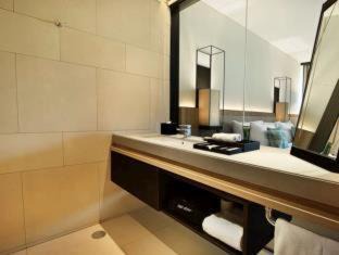Gunung Geulis Hotel | Royal Tulip Gunung Geulis Resort and Golf